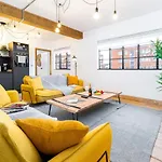 Haus Lofts - Luxury Suite - Parking - Smart Tv - Wifi